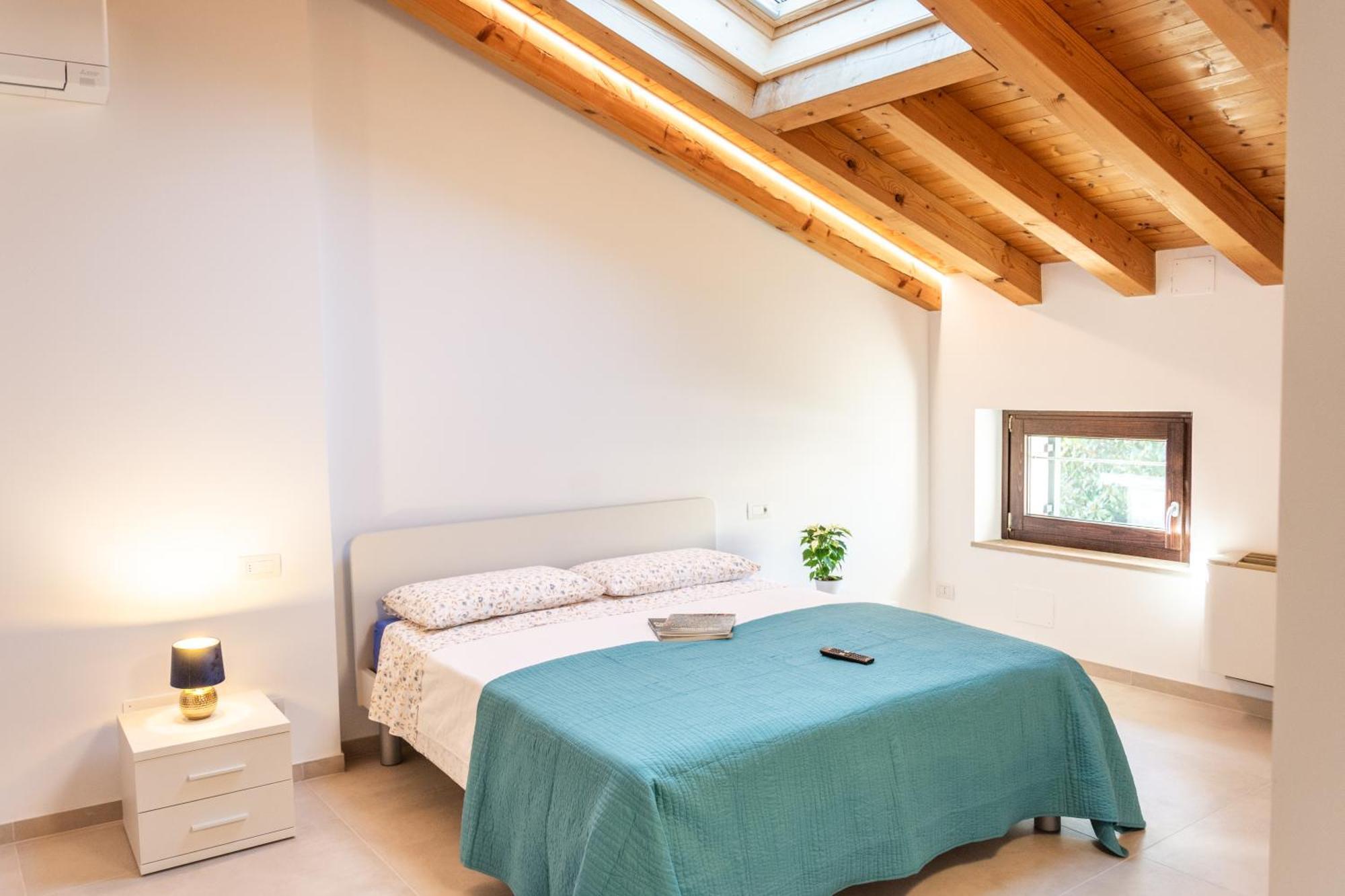 Achillea Apartment *