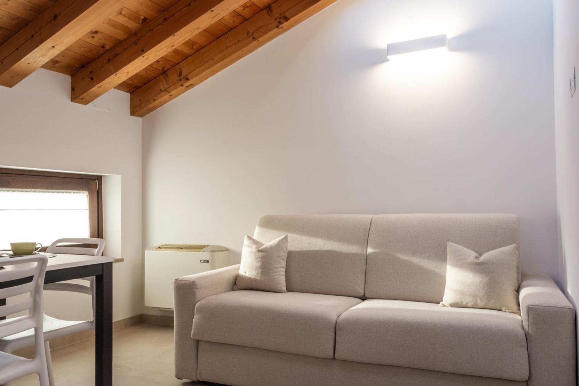 Achillea Apartment