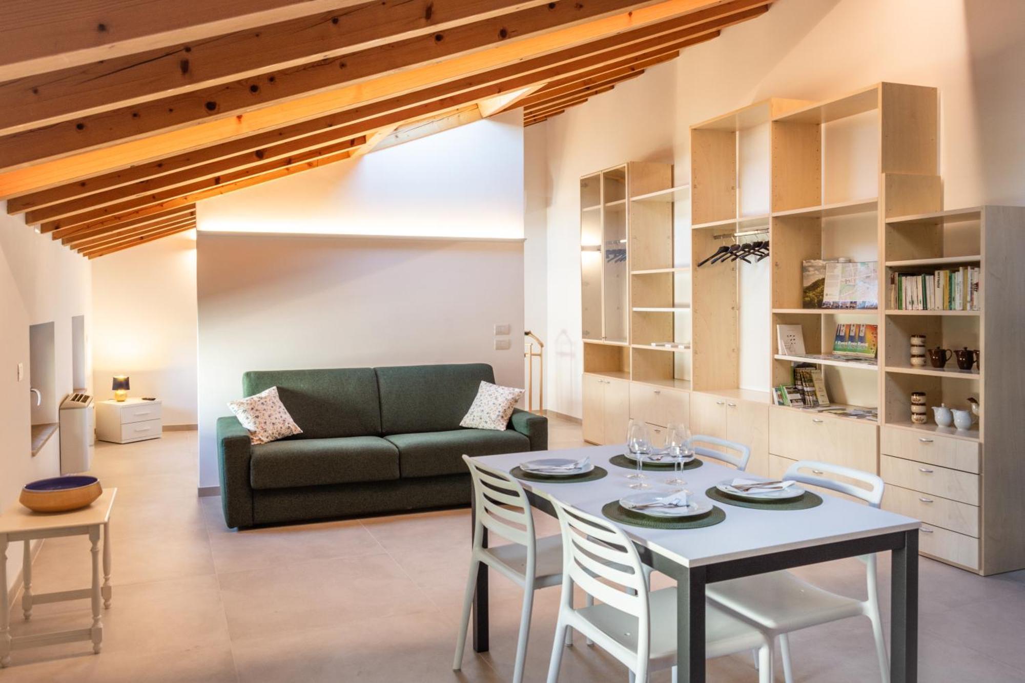 Achillea Apartment *